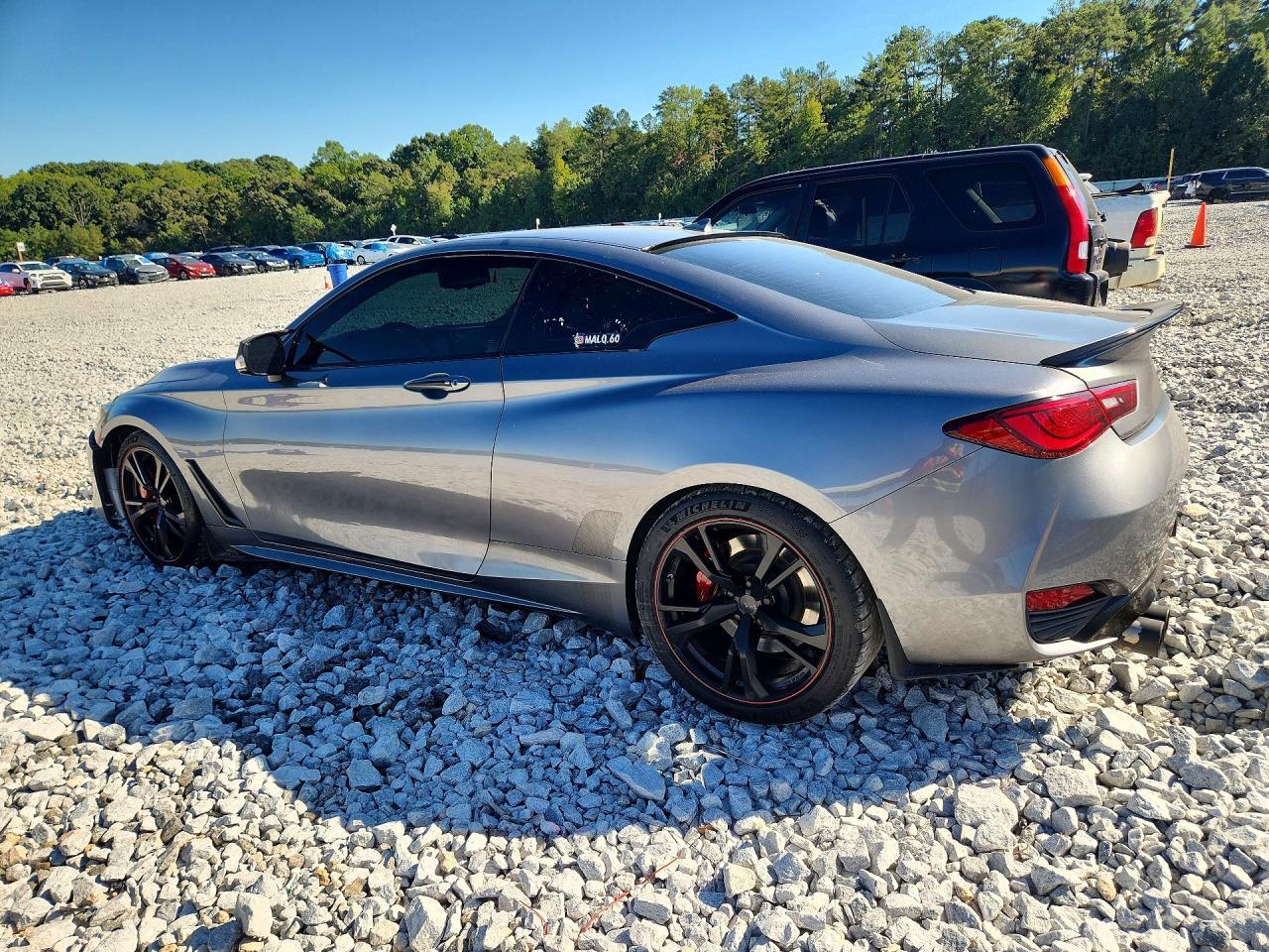 2017 Infiniti Q60 Red Sport 400 - zdjęcie 2