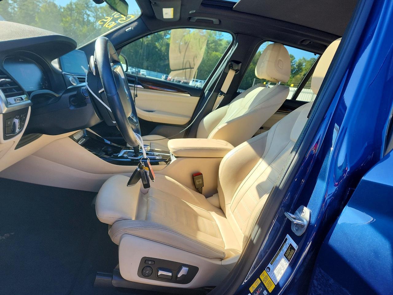 2021 BMW X3 xDrive30E - zdjęcie 7