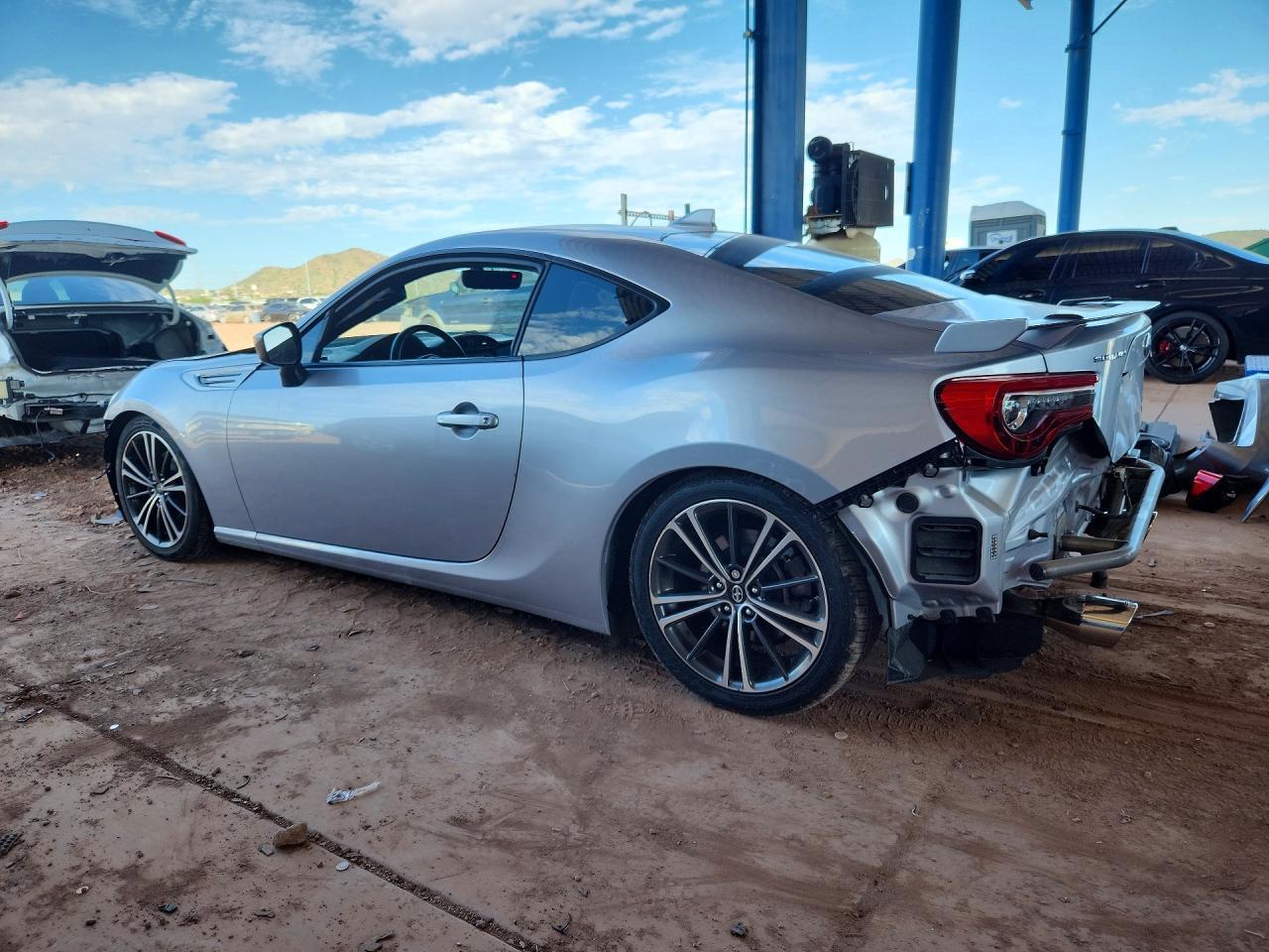 2020 Subaru Brz Limited - zdjęcie 2