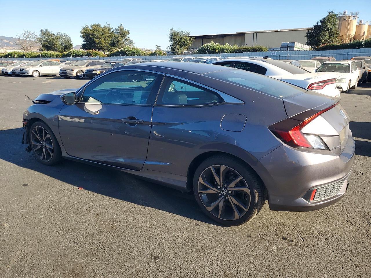 2019 Honda Civic Sport - zdjęcie 2