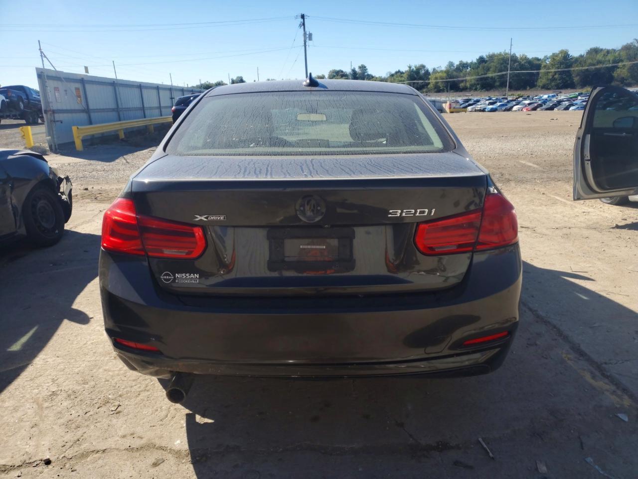 2018 BMW Seria 3 320i - zdjęcie 6