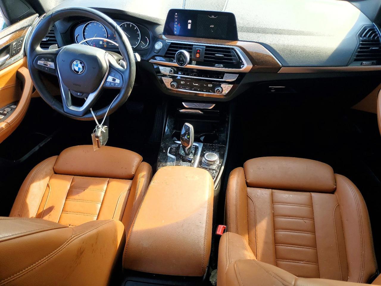 2021 BMW X3 xDrive30I - zdjęcie 8