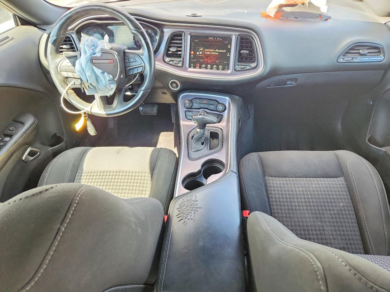 2016 Dodge Challenger R/T - zdjęcie 8