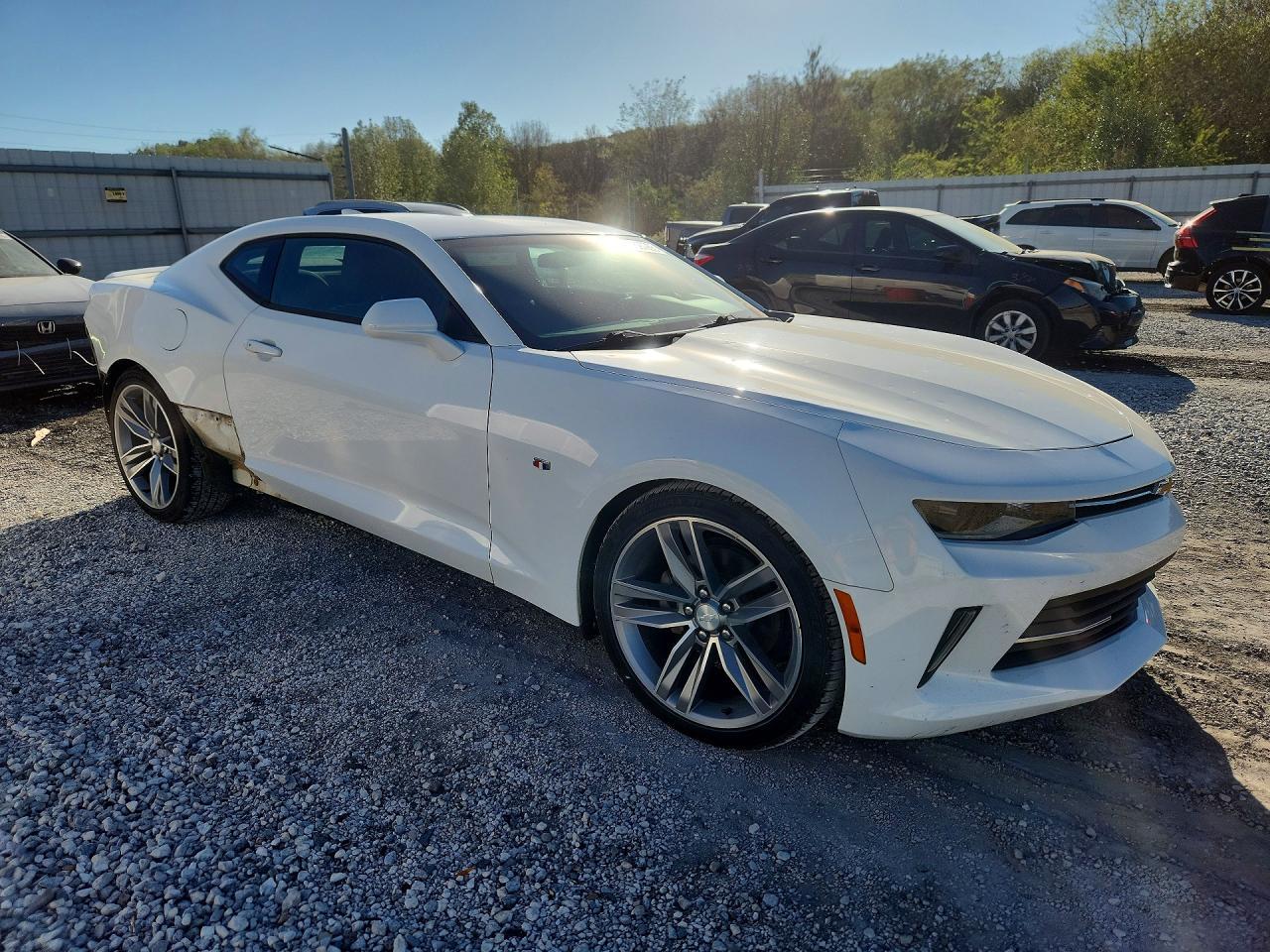 2017 Chevrolet Camaro Lt - zdjęcie 4
