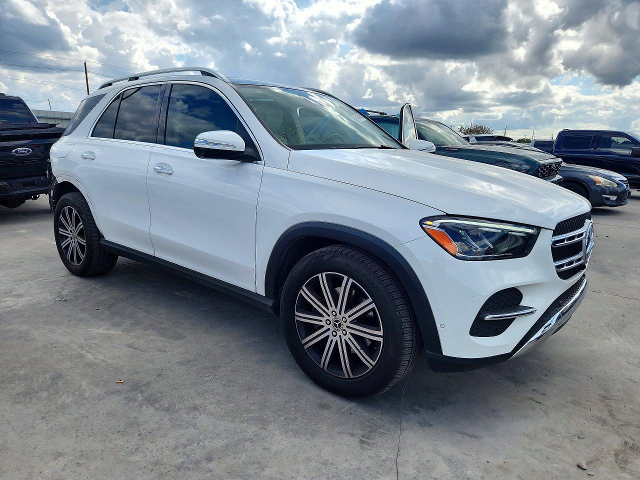 2024 Mercedes-Benz Gle 350 4Matic - zdjęcie 4