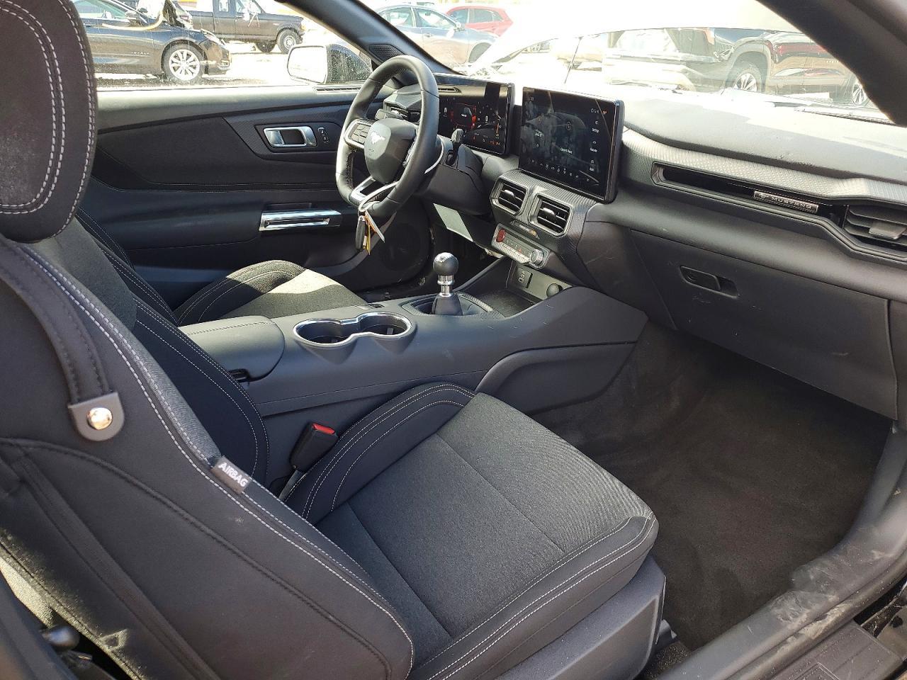 2026 Ford Mustang Gt - zdjęcie 8