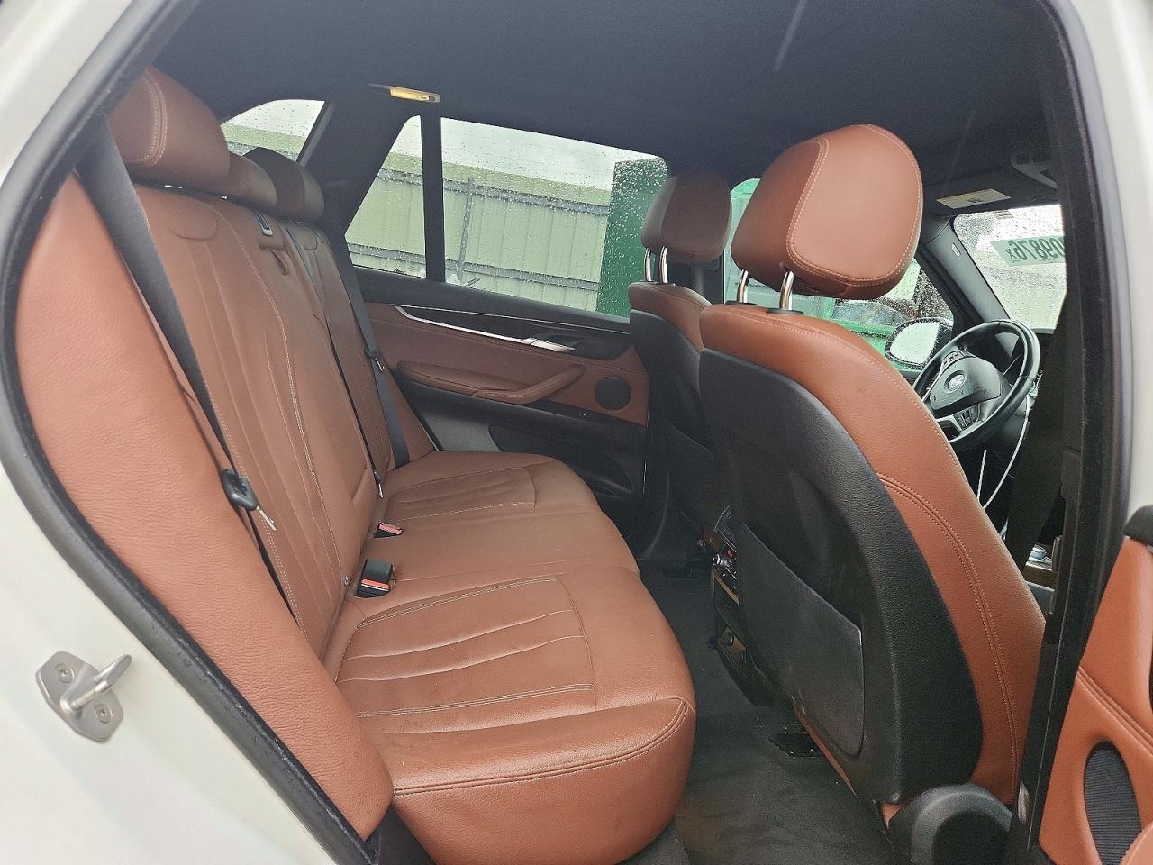 2017 BMW X5 xDrive35I - zdjęcie 11