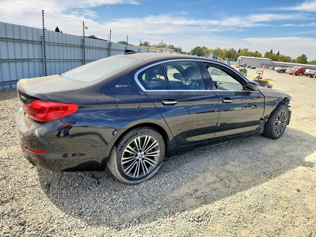 2018 BMW Seria 5 530e - zdjęcie 3