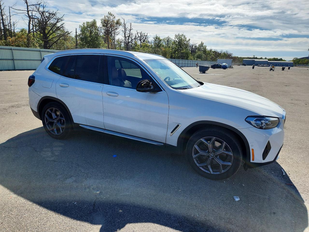 2024 BMW X3 xDrive30I - zdjęcie 4