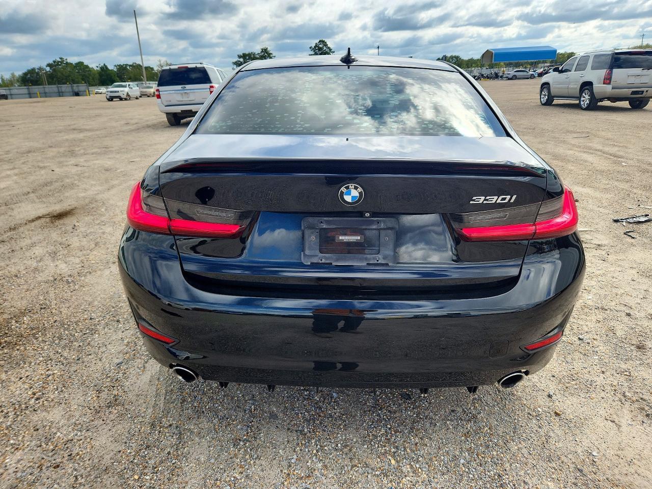 2020 BMW 330I - zdjęcie 6