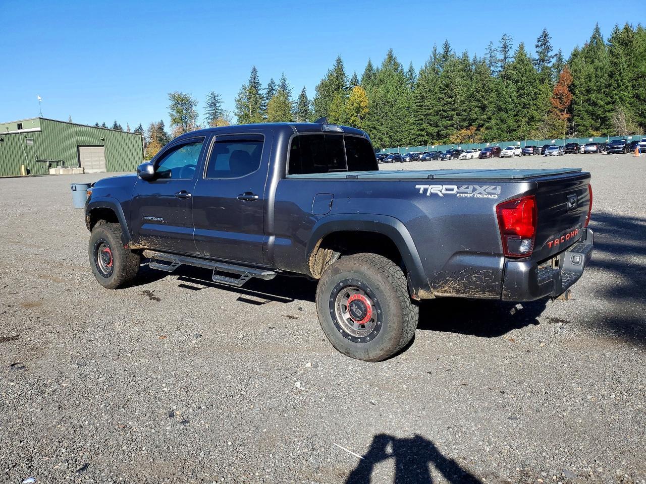 2018 Toyota Tacoma Trd Off-Road - zdjęcie 2