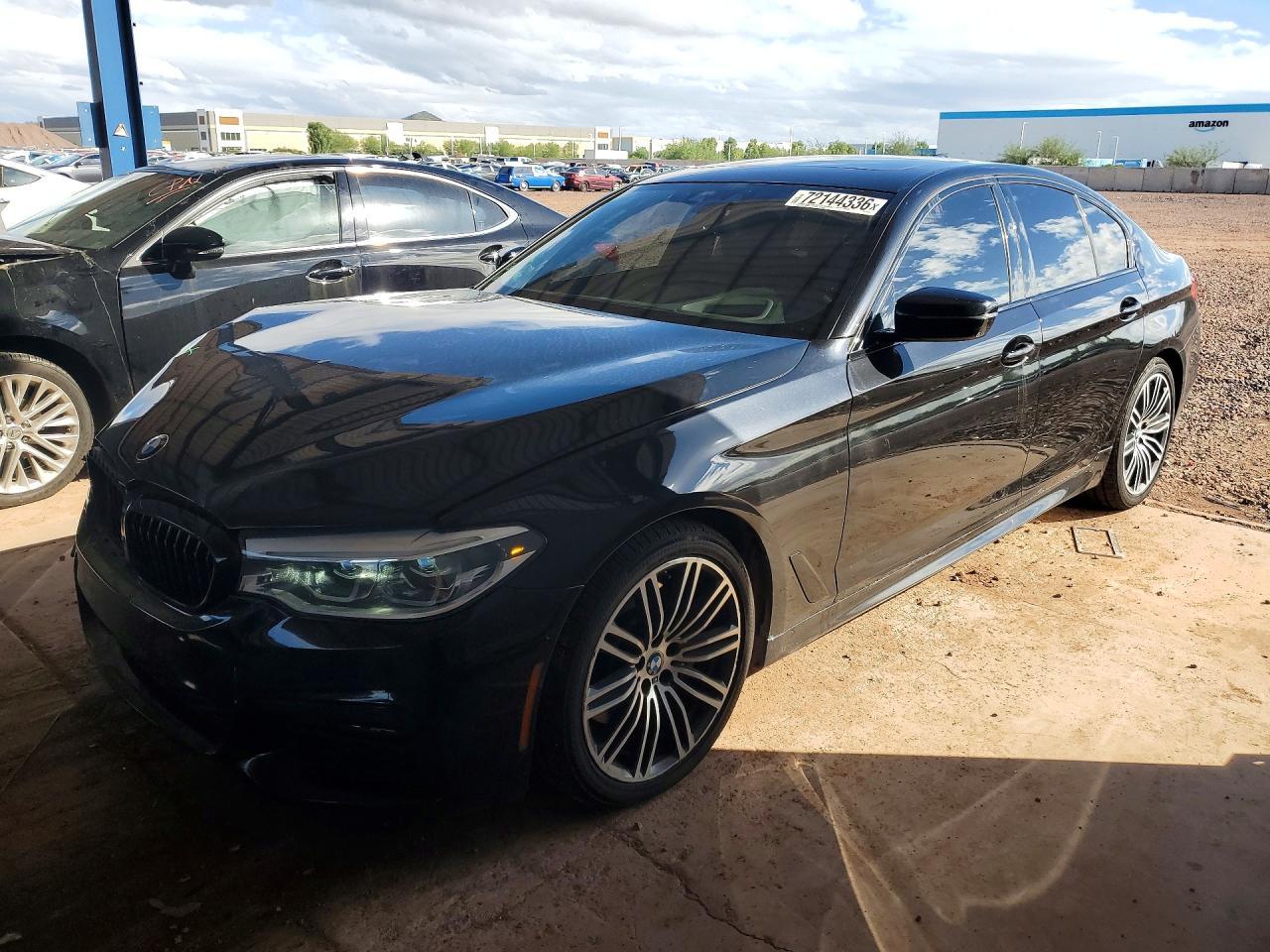 2019 BMW Seria 5 540i - zdjęcie główne