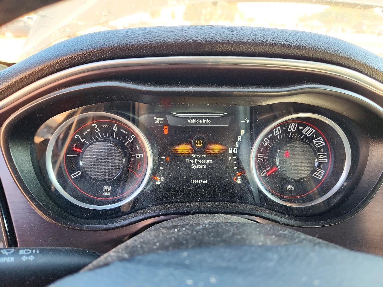2016 Dodge Challenger Sxt - zdjęcie 9