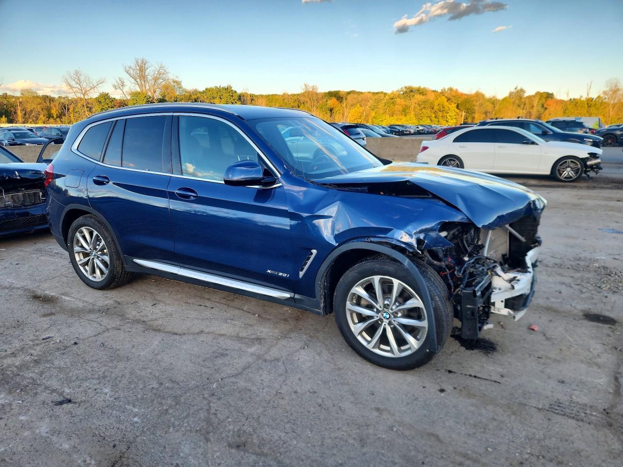 2018 BMW X3 xDrive30I - zdjęcie 4