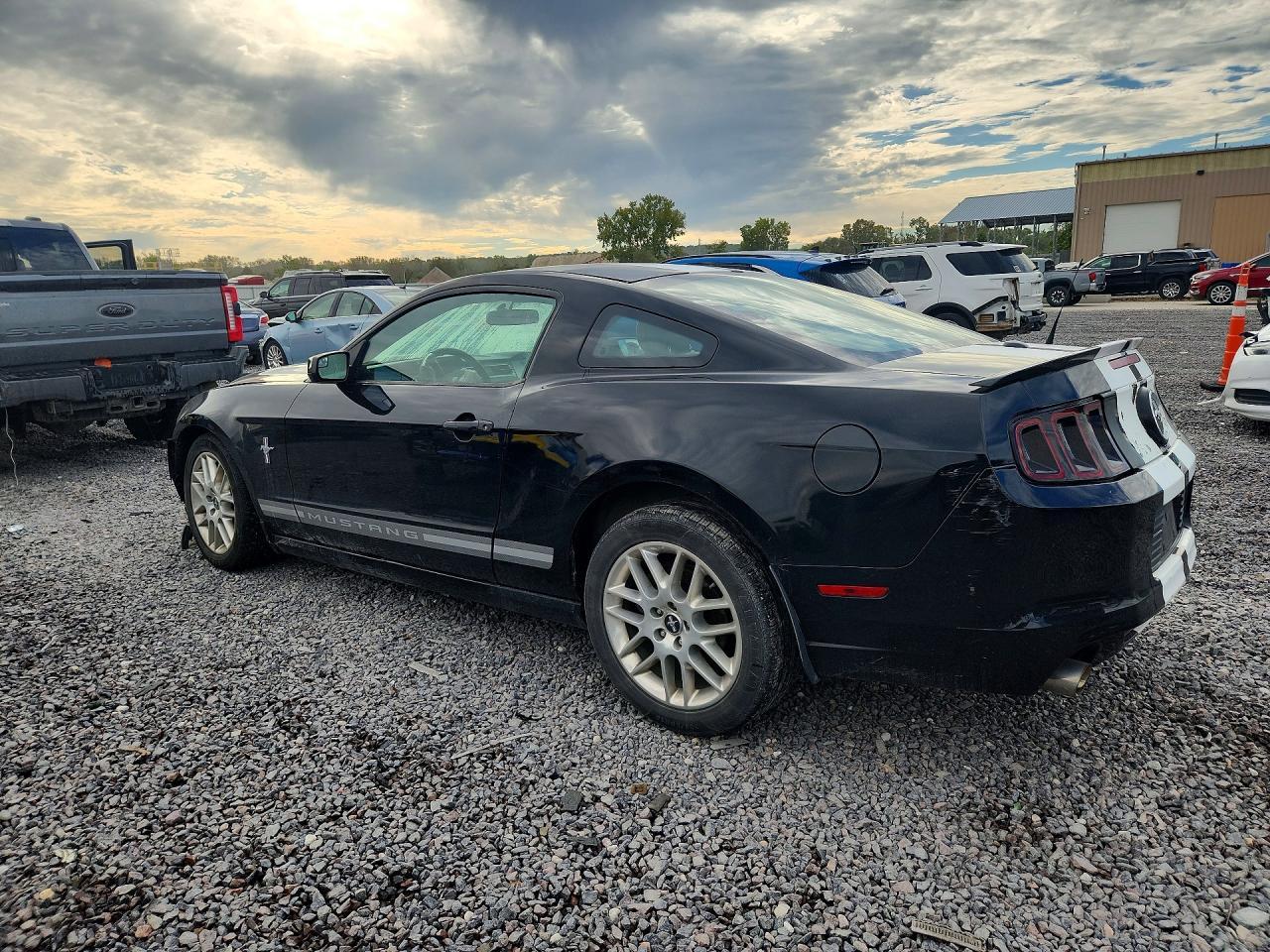 2014 Ford Mustang - zdjęcie 2