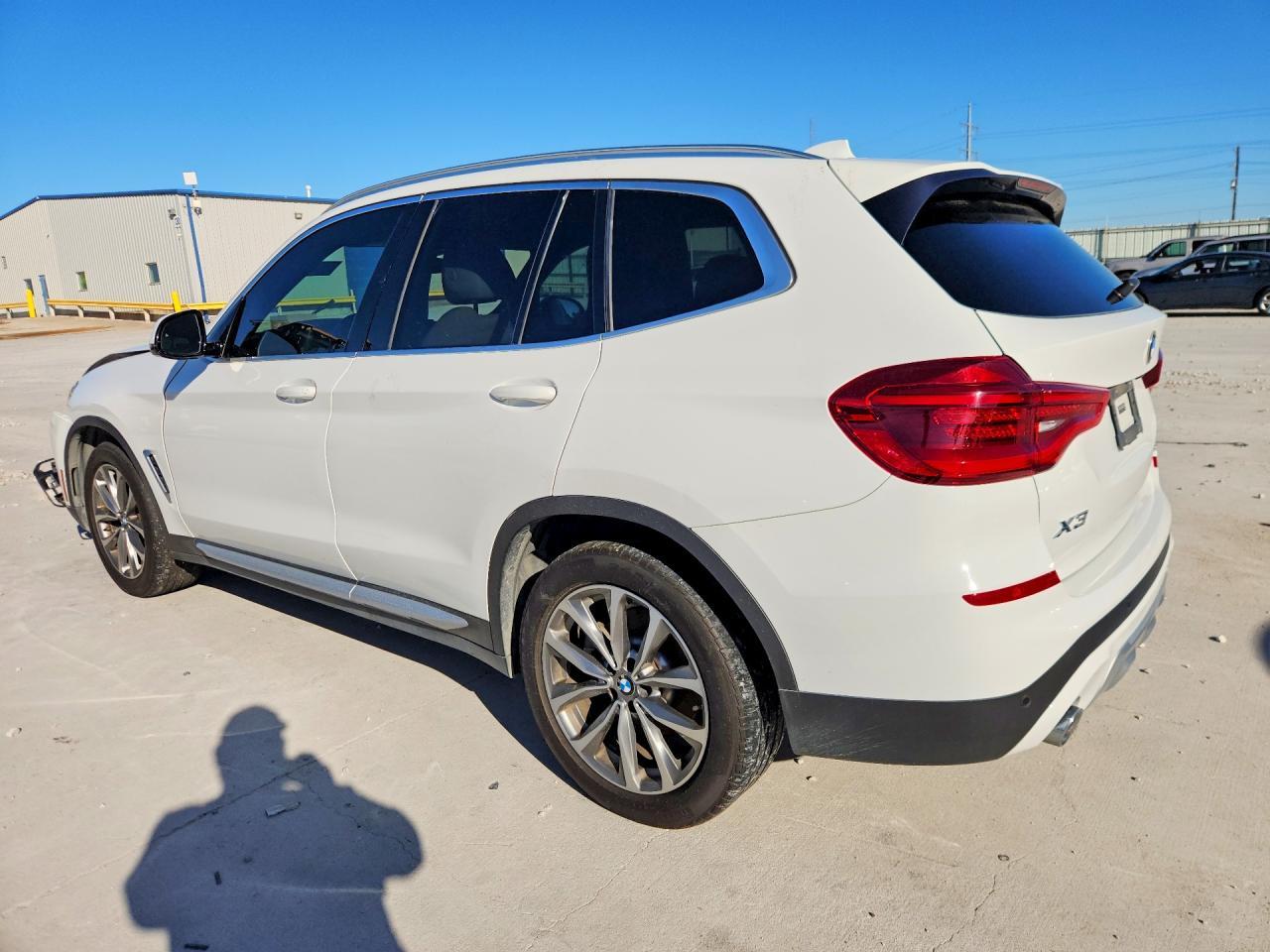 2019 BMW X3 Sdrive30I - zdjęcie 2