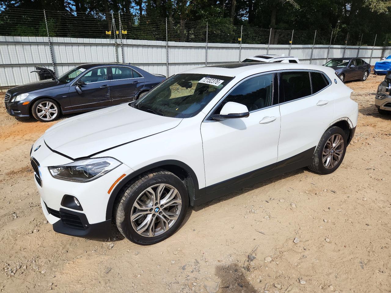 2020 BMW X2 Sdrive28I - zdjęcie główne