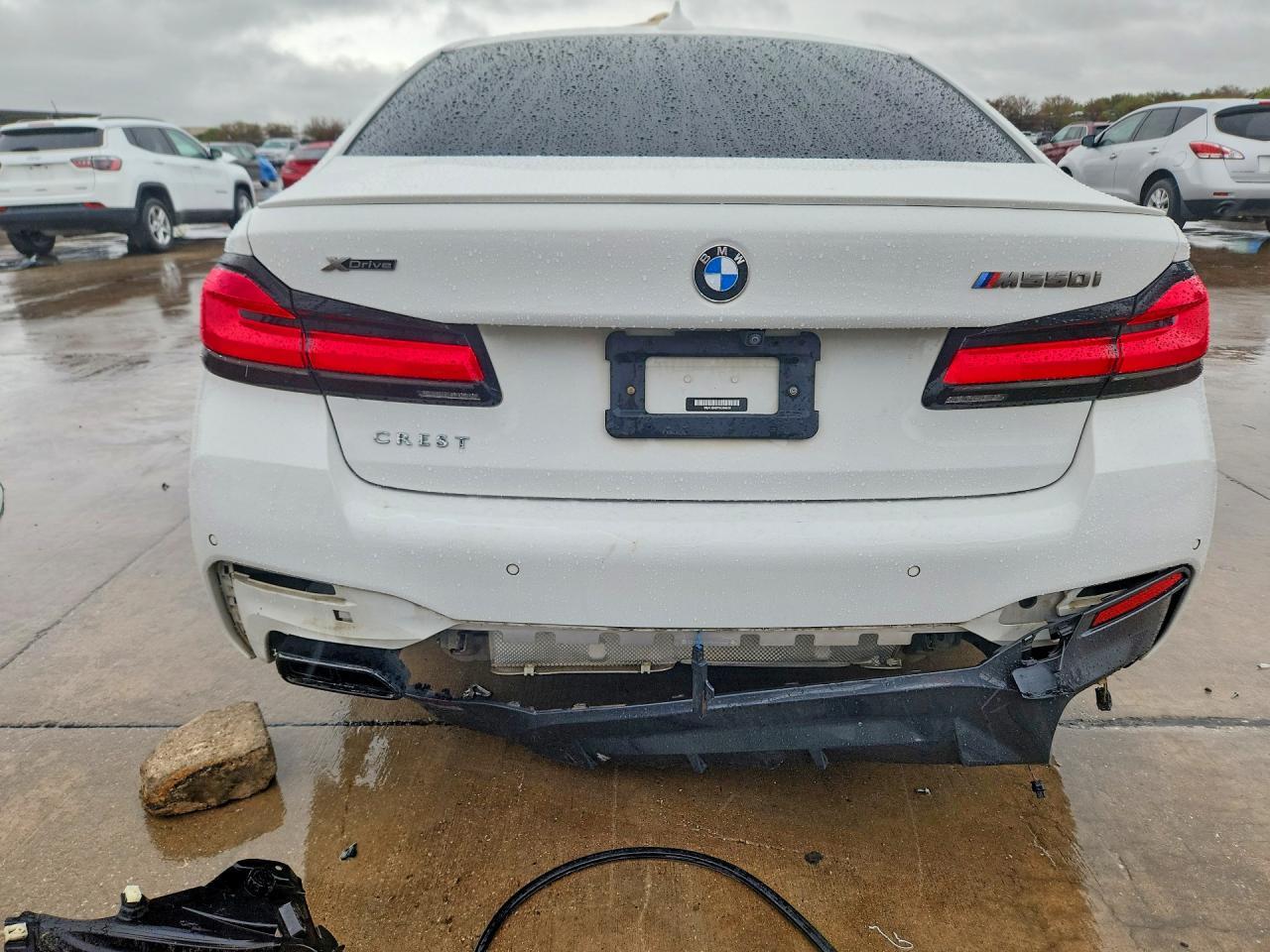 2022 BMW Seria 5 M550i - zdjęcie 6