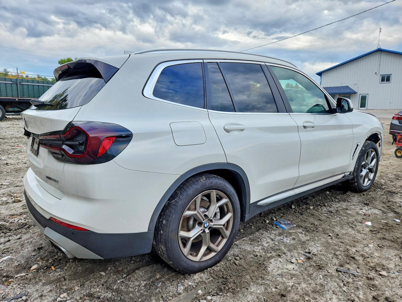 2024 BMW X3 xDrive30I - zdjęcie 3
