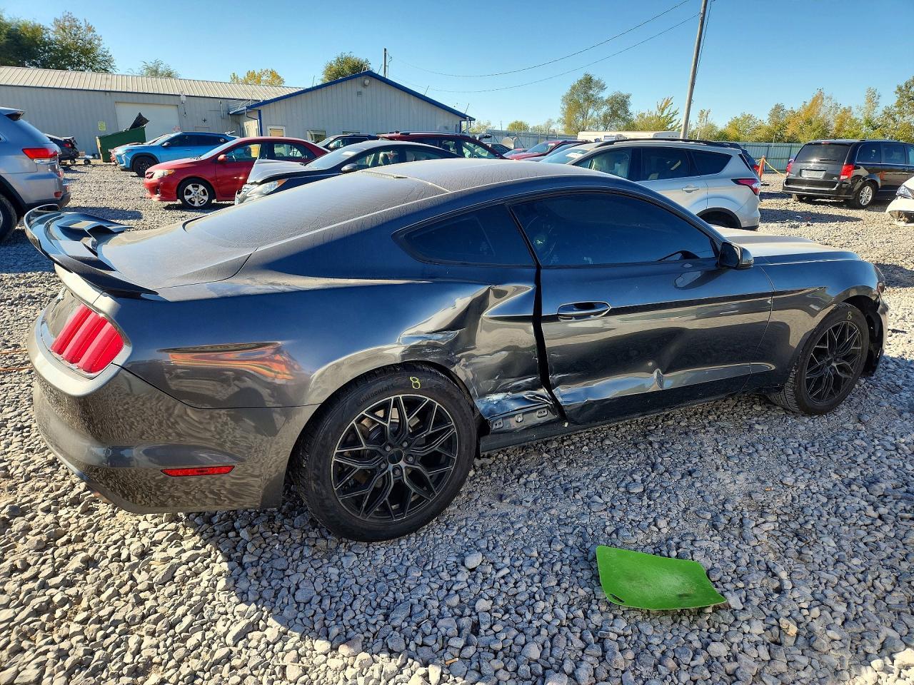 2016 Ford Mustang - zdjęcie 3