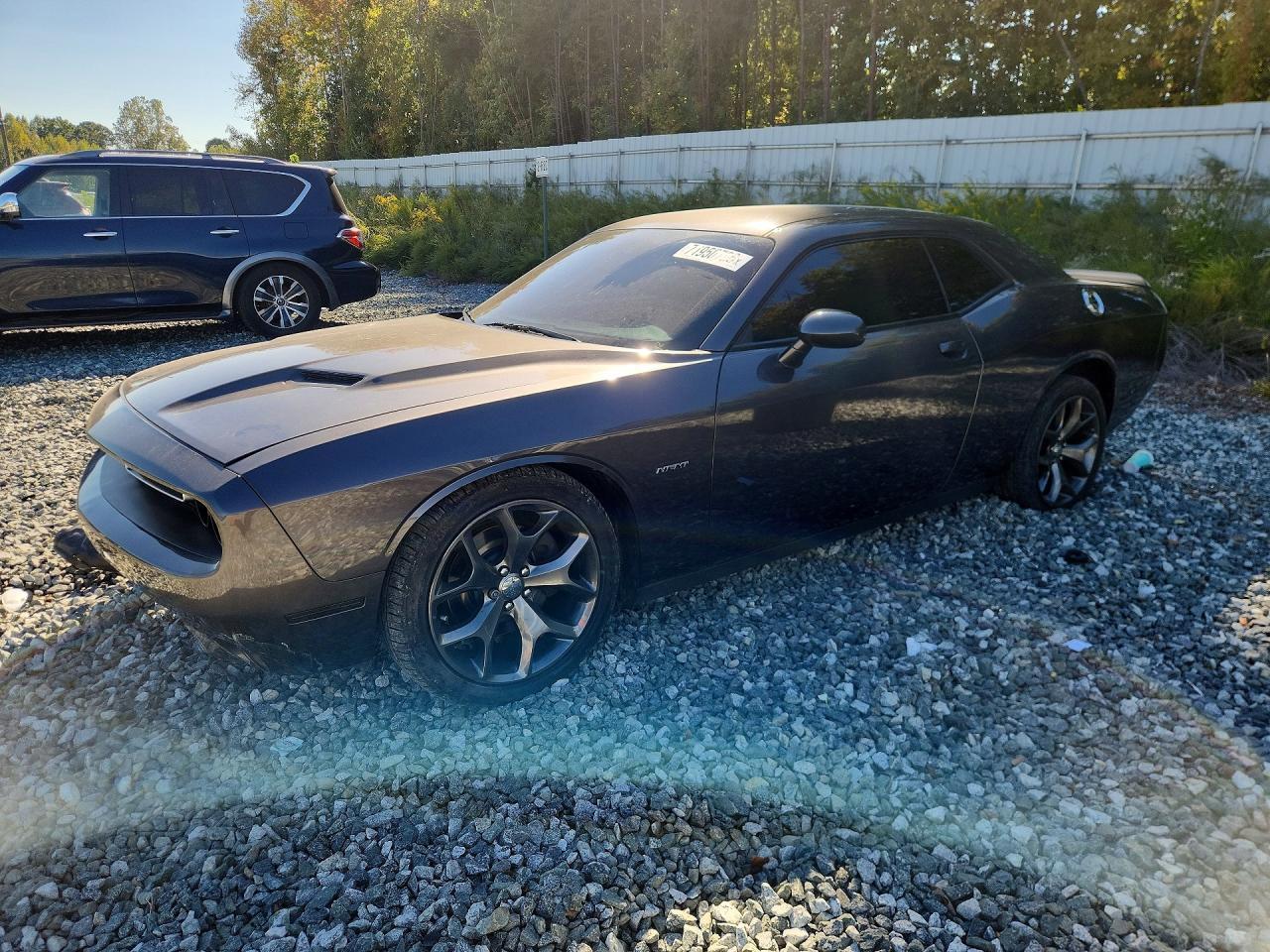 2015 Dodge Challenger Sxt - zdjęcie główne