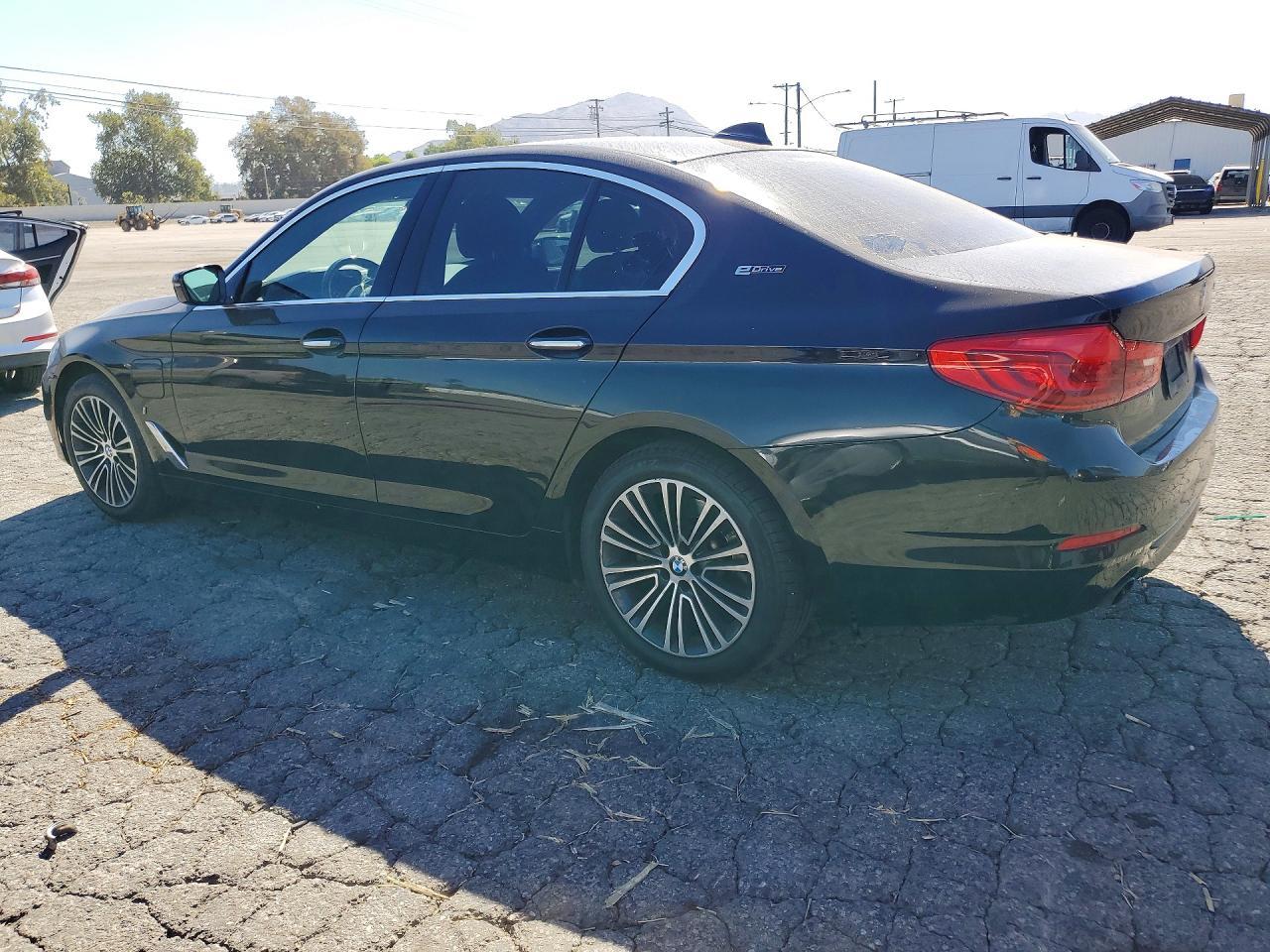 2018 BMW Seria 5 530e - zdjęcie 2