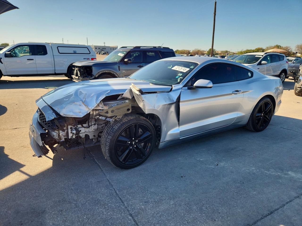 2015 Ford Mustang - zdjęcie główne