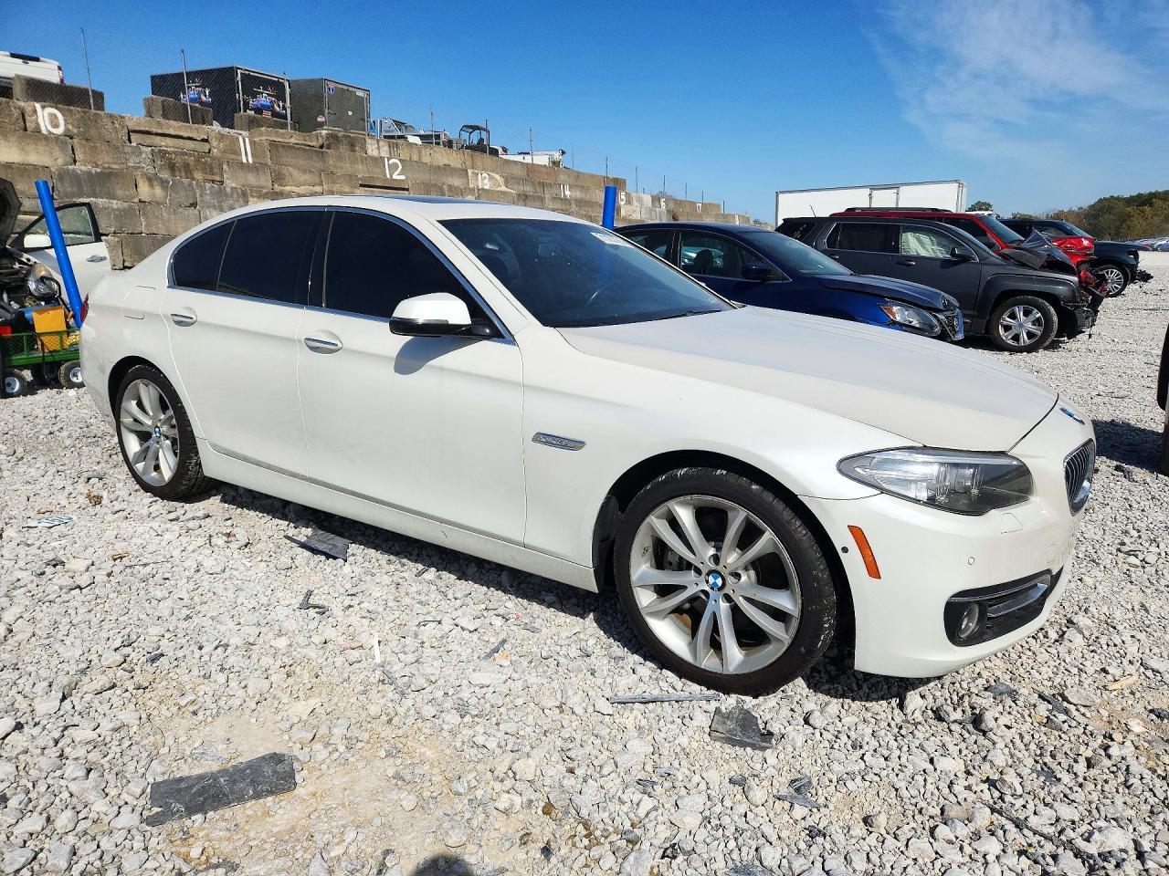 2014 BMW Seria 5 535i - zdjęcie 4