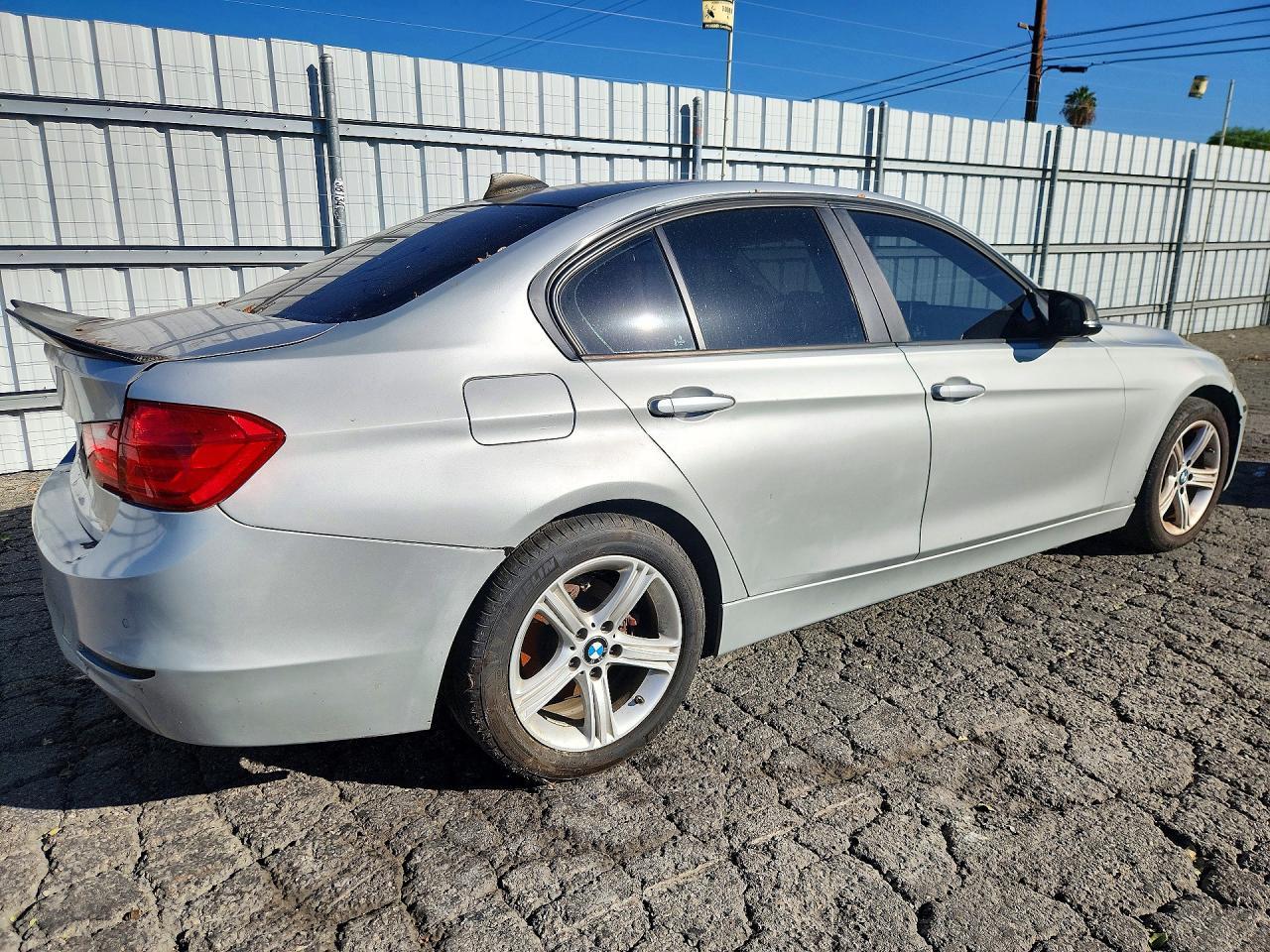 2014 BMW 328 I Sulev - zdjęcie 3