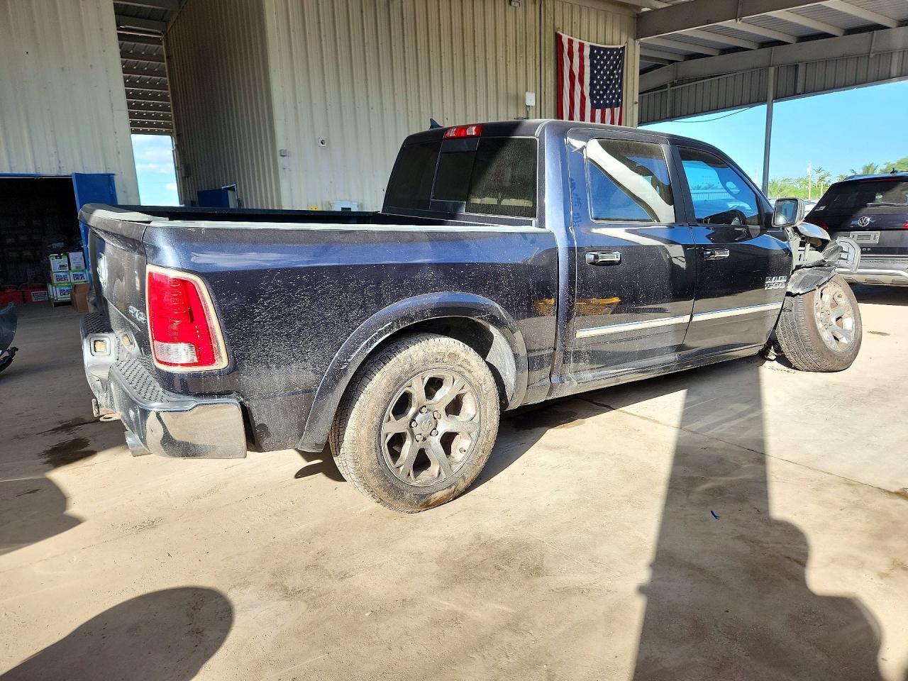 2017 Ram 1500 Laramie - zdjęcie 3