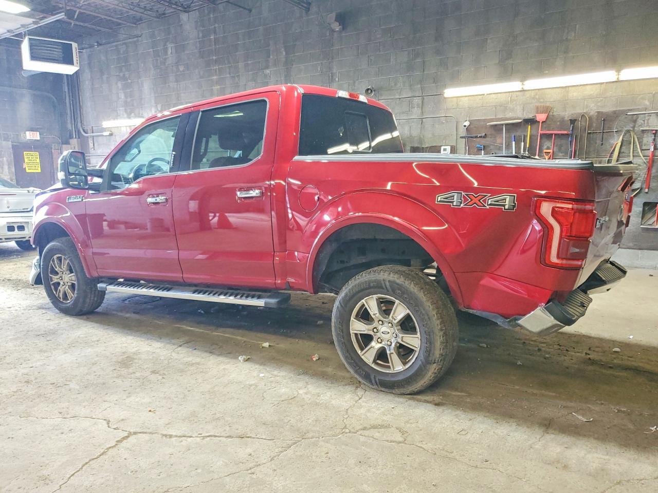 2016 Ford F150 Supercrew - zdjęcie 2