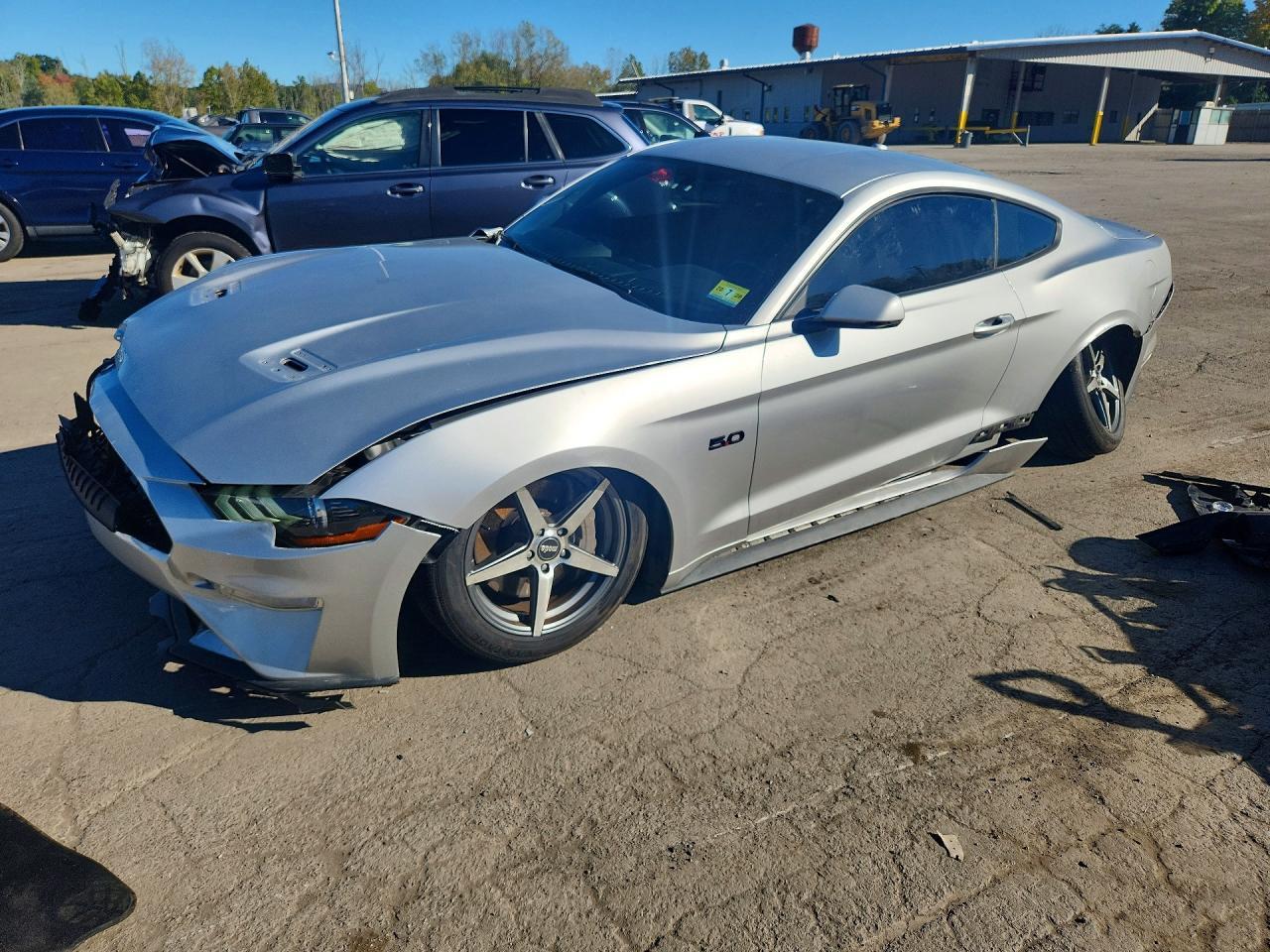 2019 Ford Mustang Gt - zdjęcie główne
