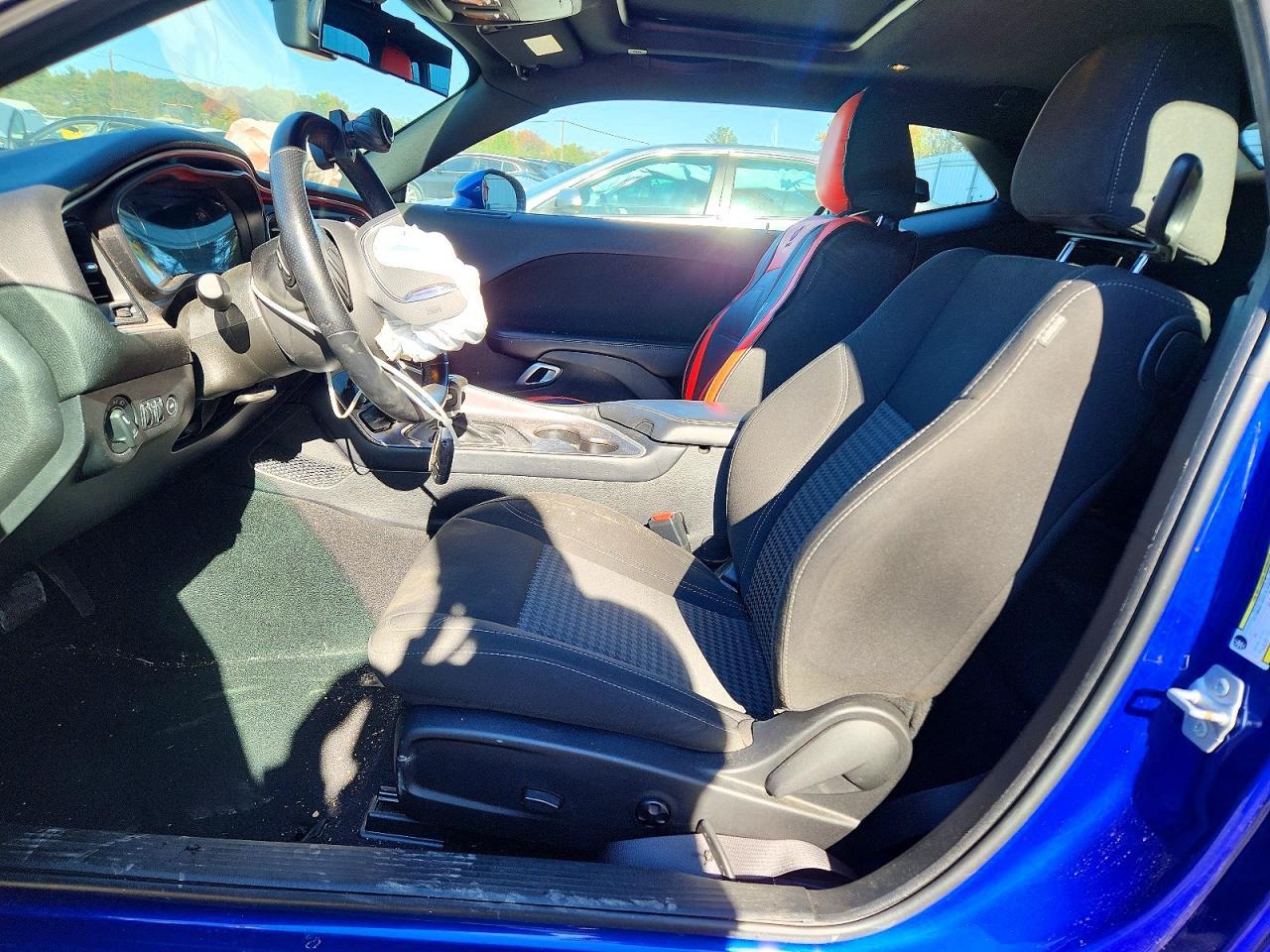 2021 Dodge Challenger Sxt - zdjęcie 7
