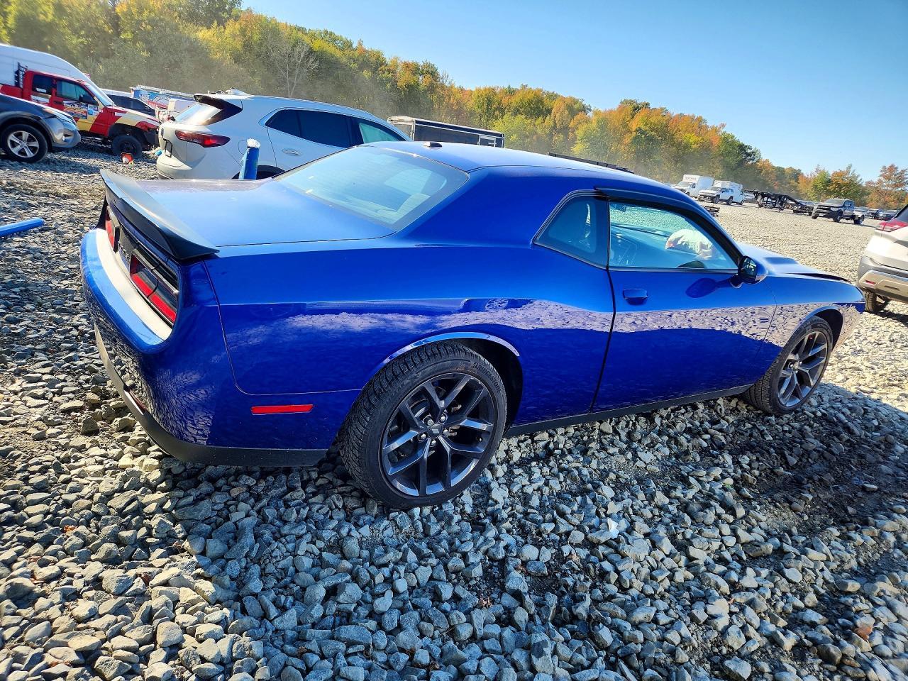 2021 Dodge Challenger Sxt - zdjęcie 3