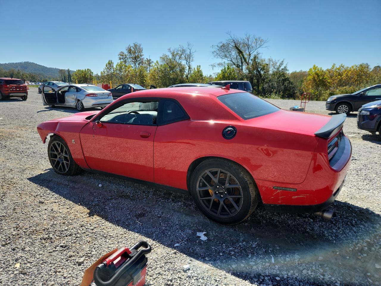 2016 Dodge Challenger R/T Scat Pack - zdjęcie 2