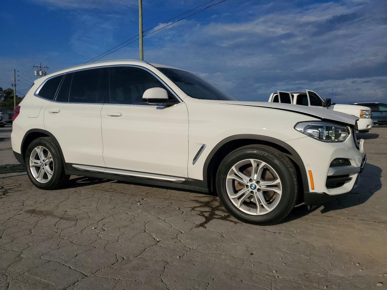 2021 BMW X3 Sdrive30I - zdjęcie 4