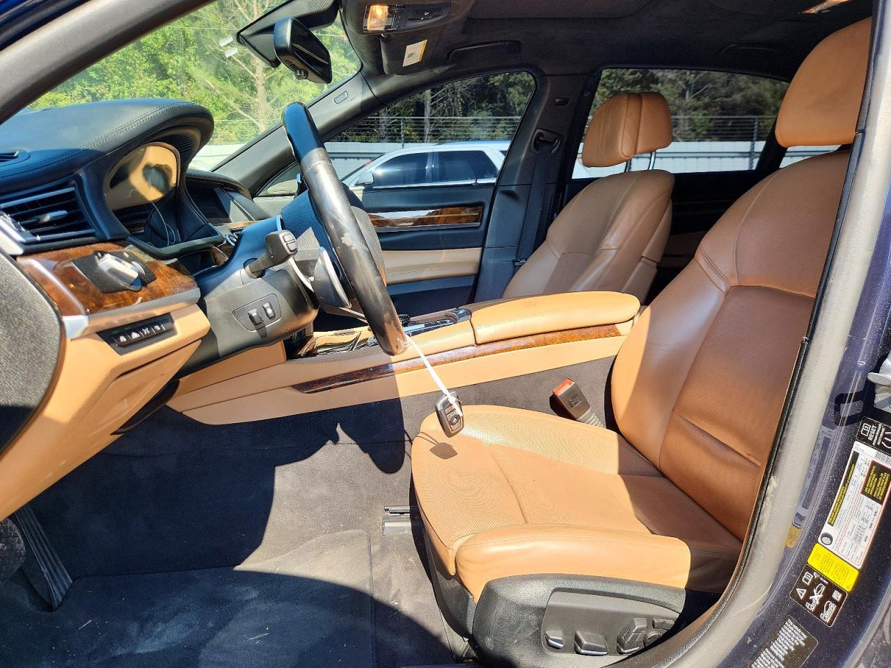 2015 BMW Seria 7 Alpina B7 - zdjęcie 7