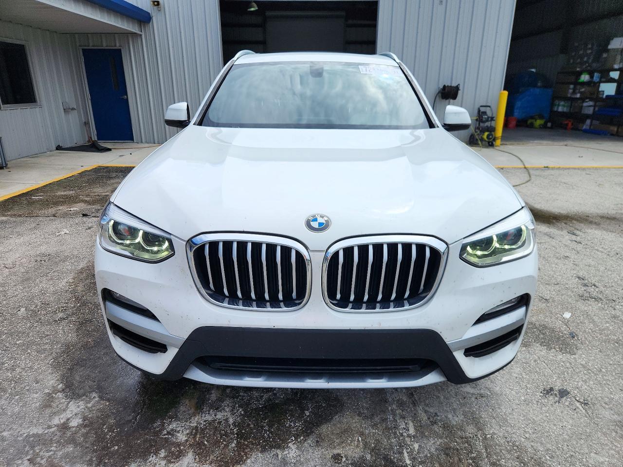 2018 BMW X3 xDrive30I - zdjęcie 5