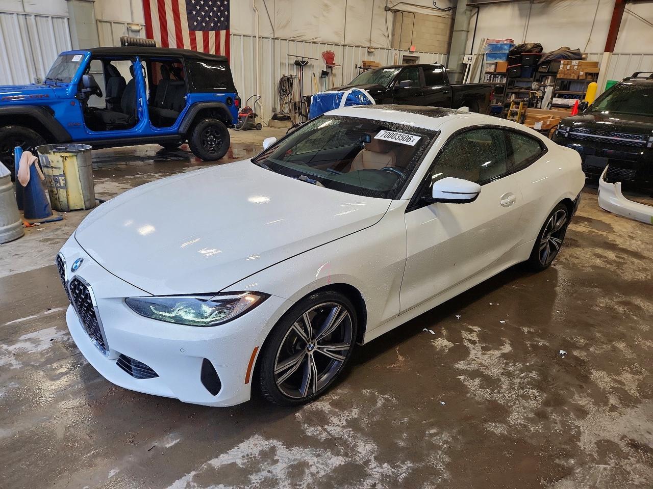 2022 BMW Seria 4 Coupe 430i - zdjęcie główne