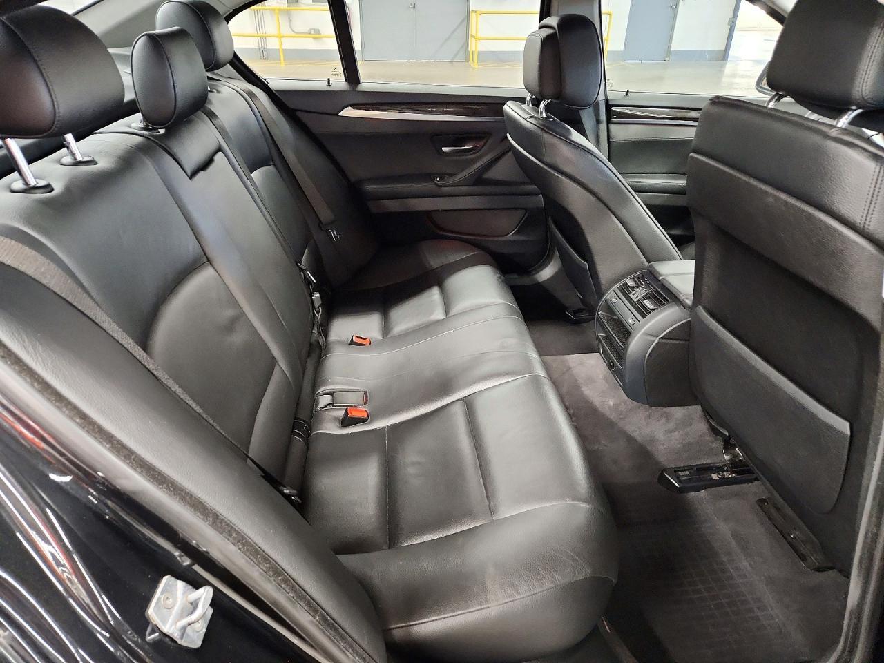 2013 BMW 528 Xi - zdjęcie 10