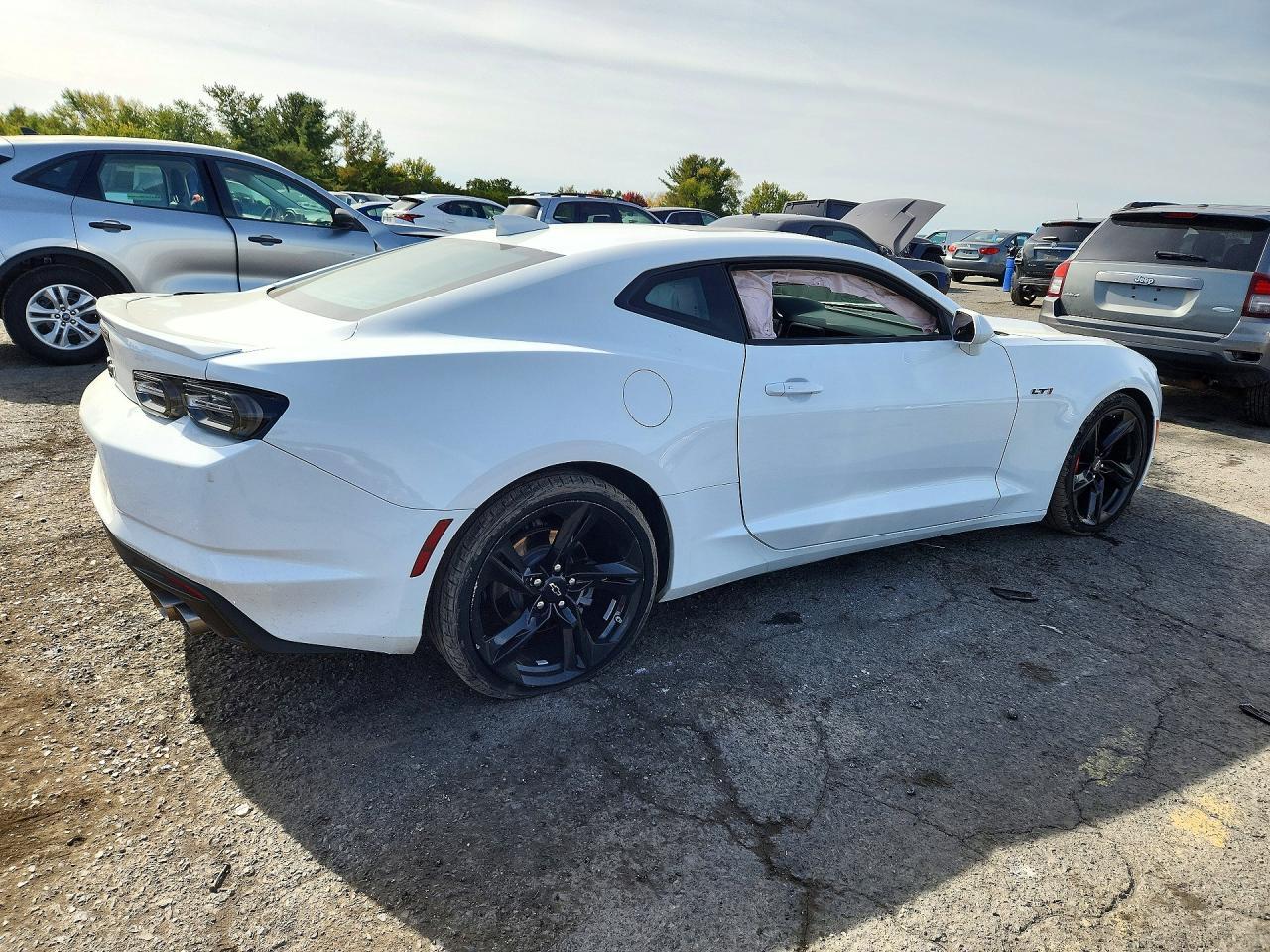 2021 Chevrolet Camaro Lz - zdjęcie 3