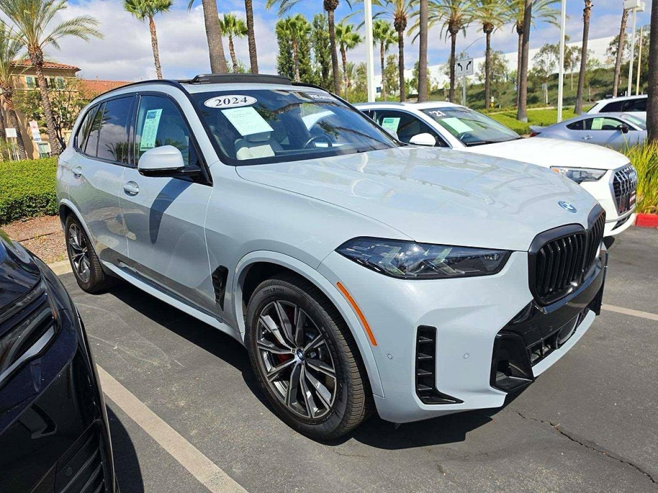 2024 BMW X5 xDrive50E - zdjęcie główne