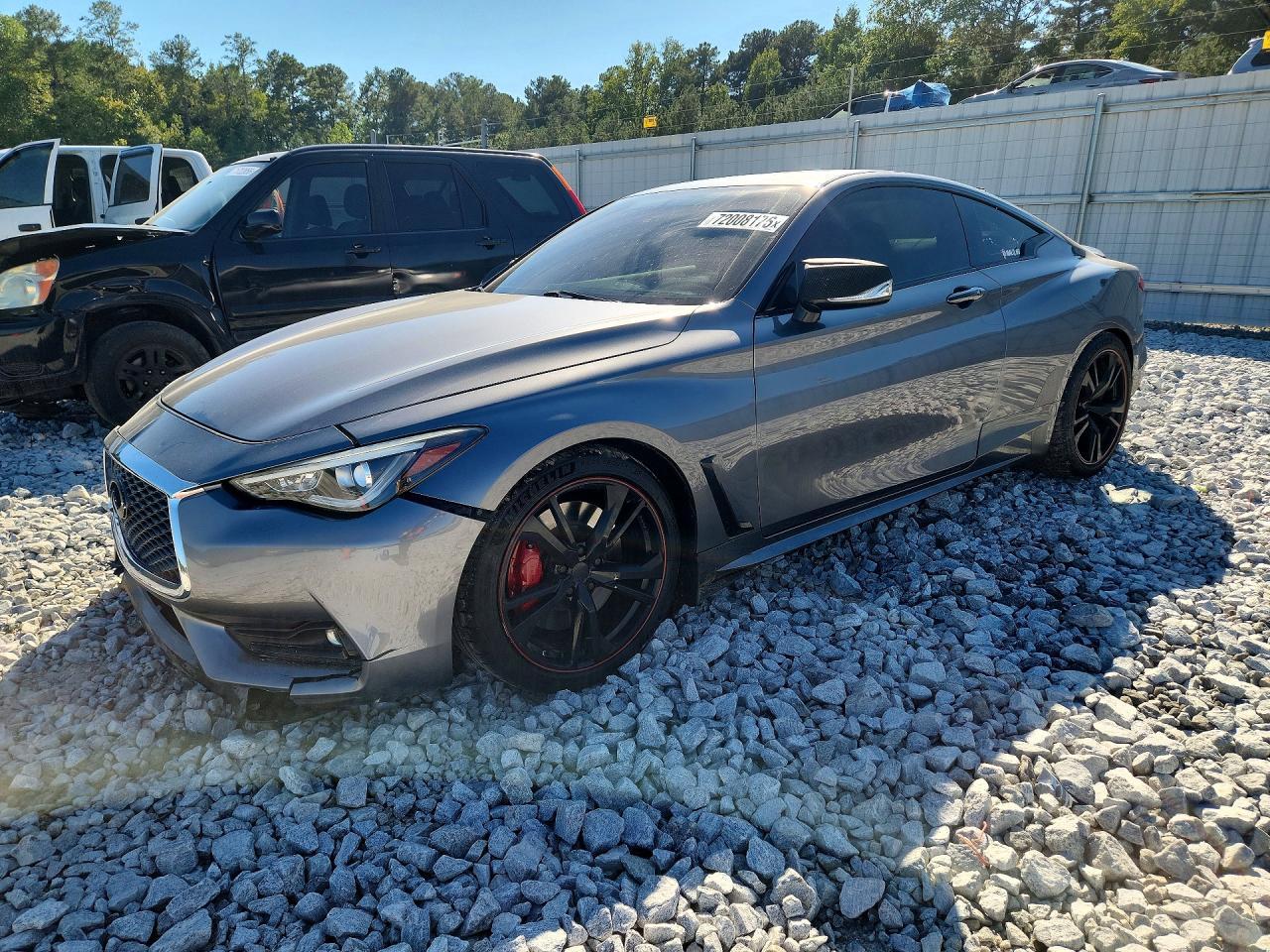 2017 Infiniti Q60 Red Sport 400 - zdjęcie główne