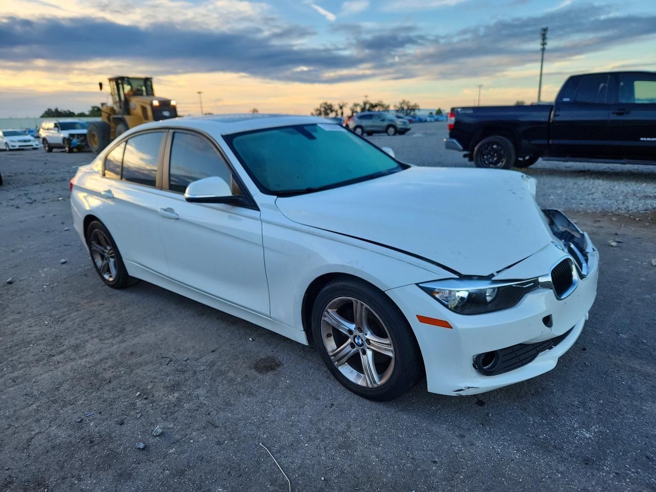 2013 BMW 320 I - zdjęcie 4