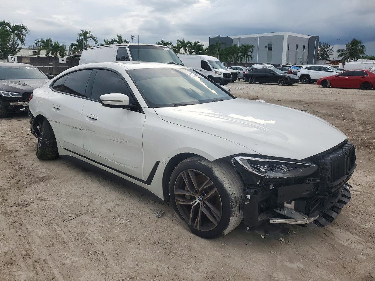 2022 BMW 430I Gran Coupe - zdjęcie 4