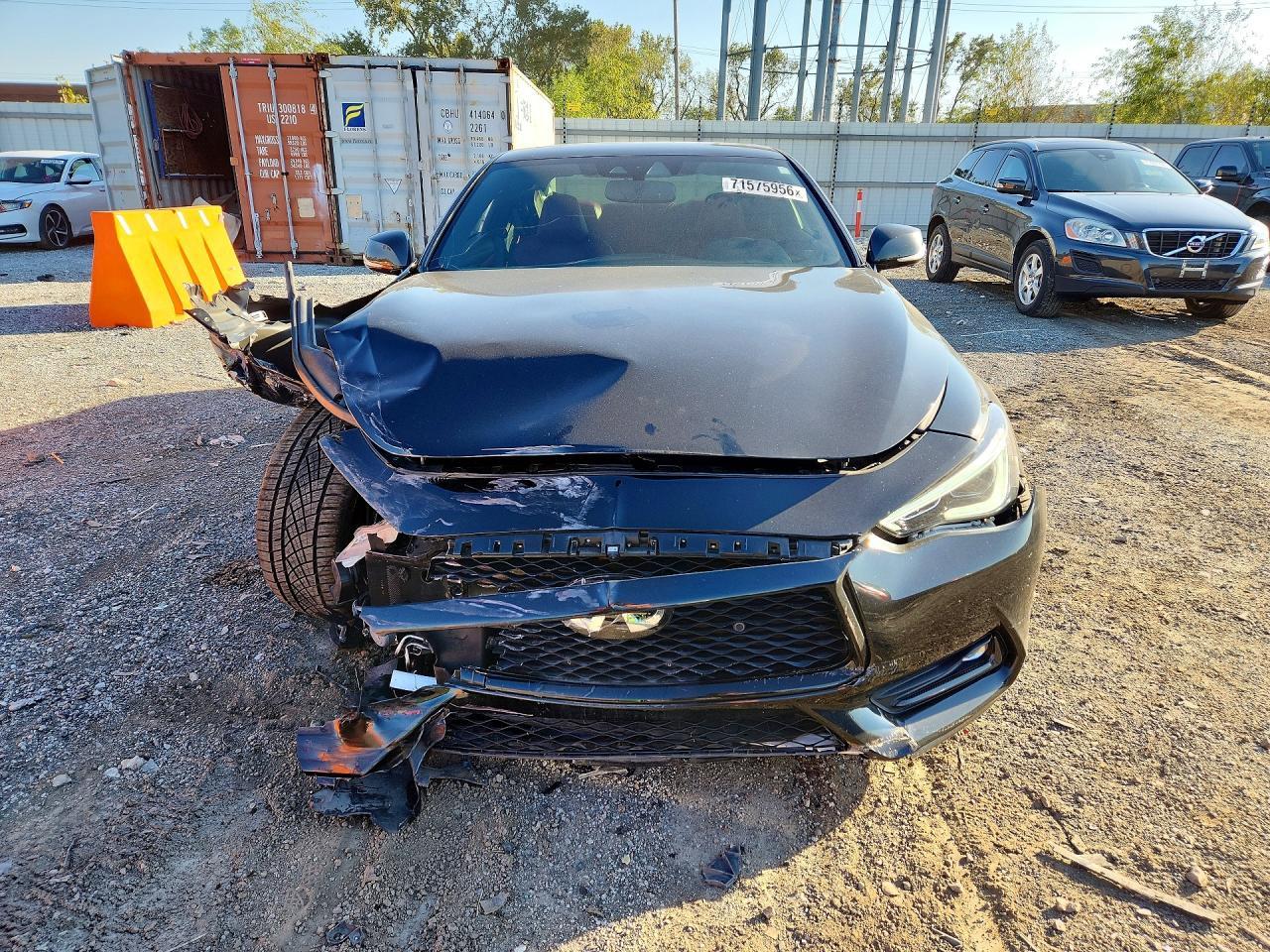 2022 Infiniti Q60 Red Sport 400 - zdjęcie 5