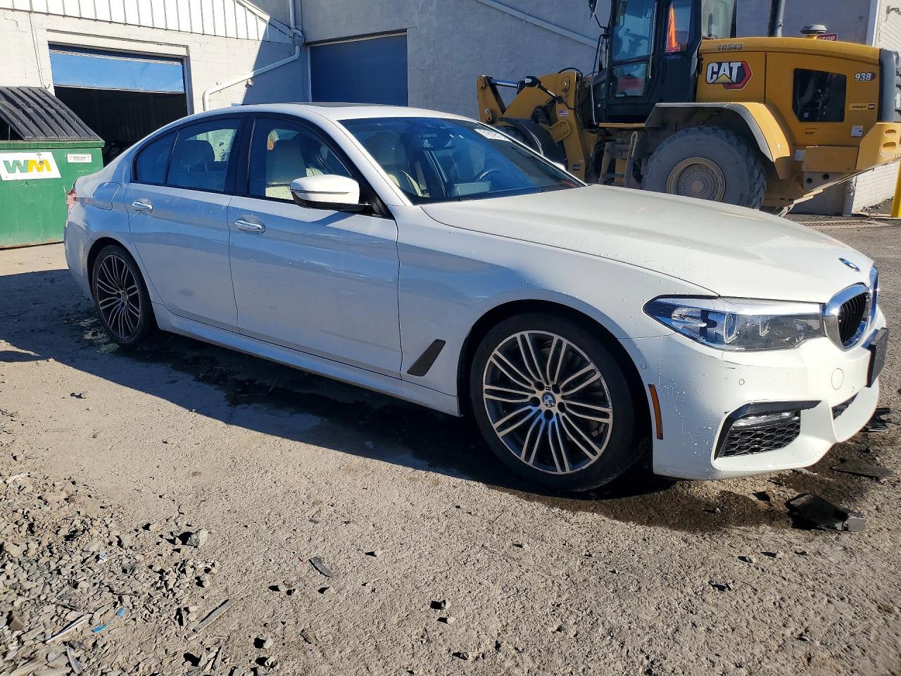 2017 BMW Seria 5 530i - zdjęcie 4