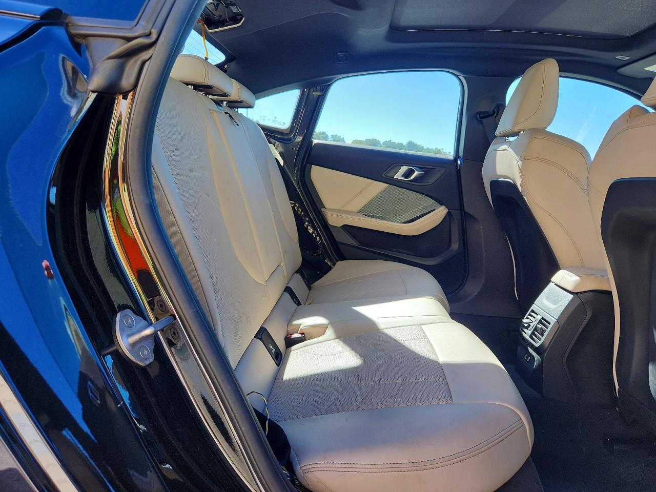 2025 BMW Seria 2 228i - zdjęcie 10