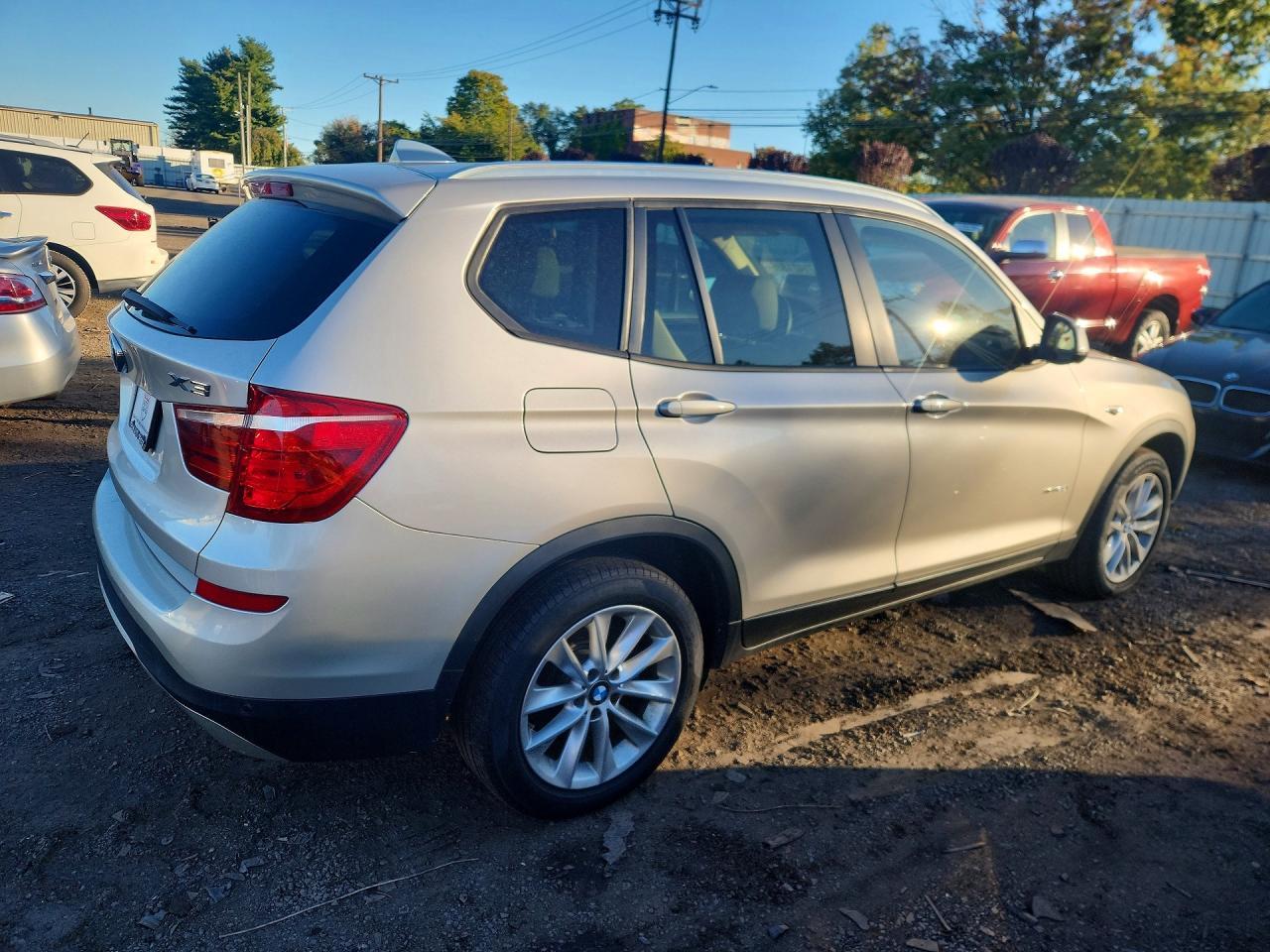 2017 BMW X3 xDrive28I - zdjęcie 3