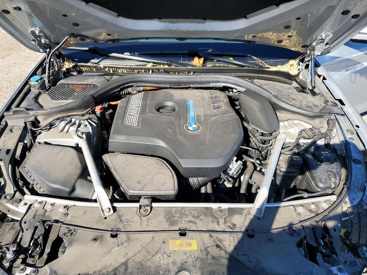 2019 BMW Seria 5 530e - zdjęcie 11